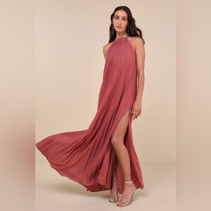 Lulu's Pleated Halter Maxi Dress in Mauve
